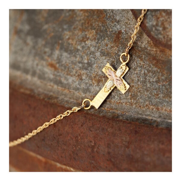 Black Hills Gold Sideways Cross Necklace - G LNE602